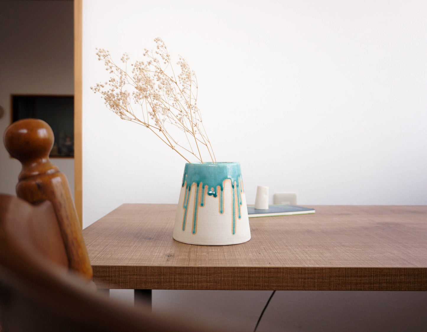 青い富士山の花瓶