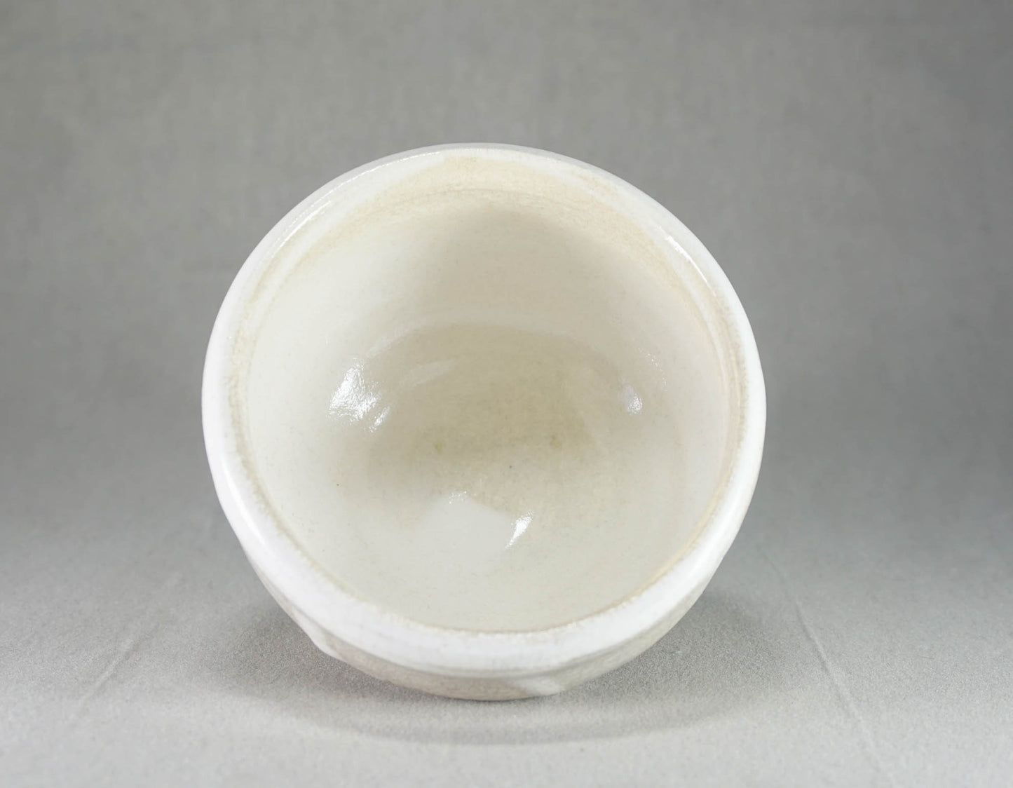 Round teacup