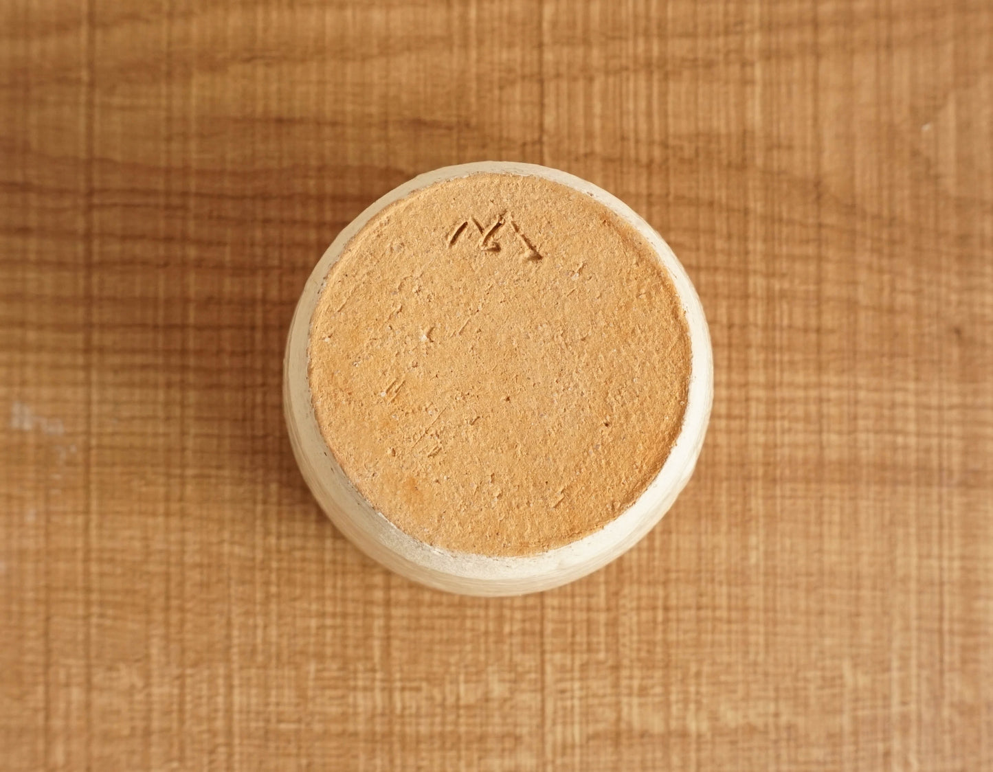 伝統的なマグカップ