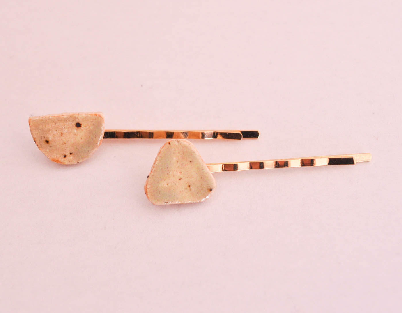 ラーメン鉢のヘアピン